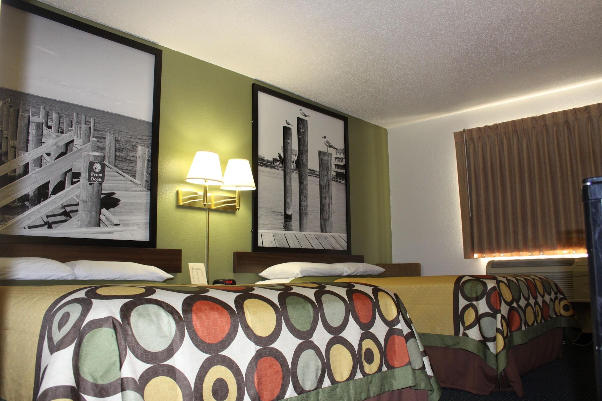 Super 8 By Wyndham Newport News/Jefferson Ave. Hotell Exteriör bild