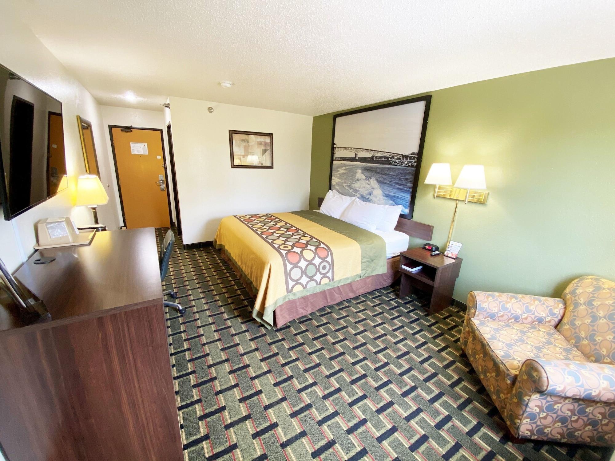 Super 8 By Wyndham Newport News/Jefferson Ave. Hotell Exteriör bild